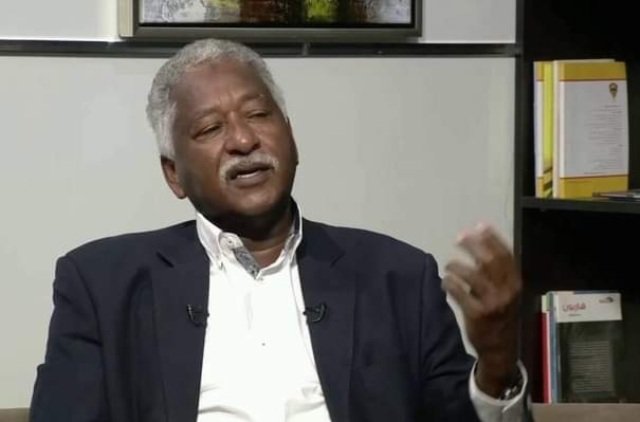 الشاعر أزهري محمد علي